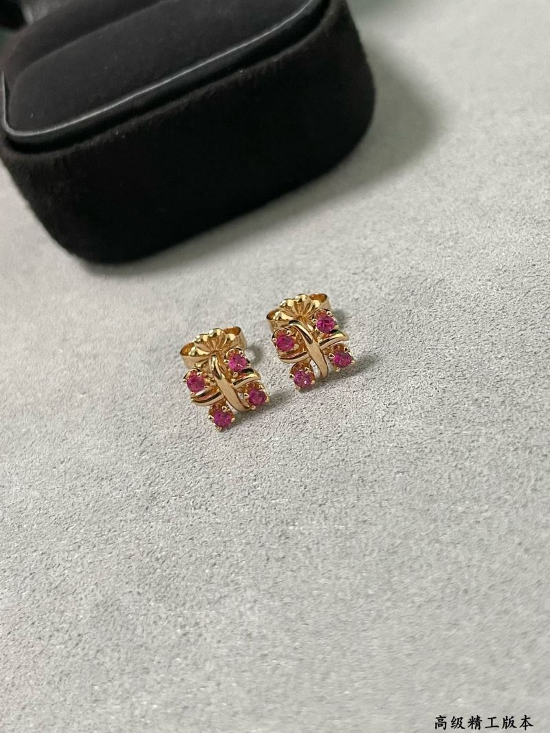 T*f*ny earrings